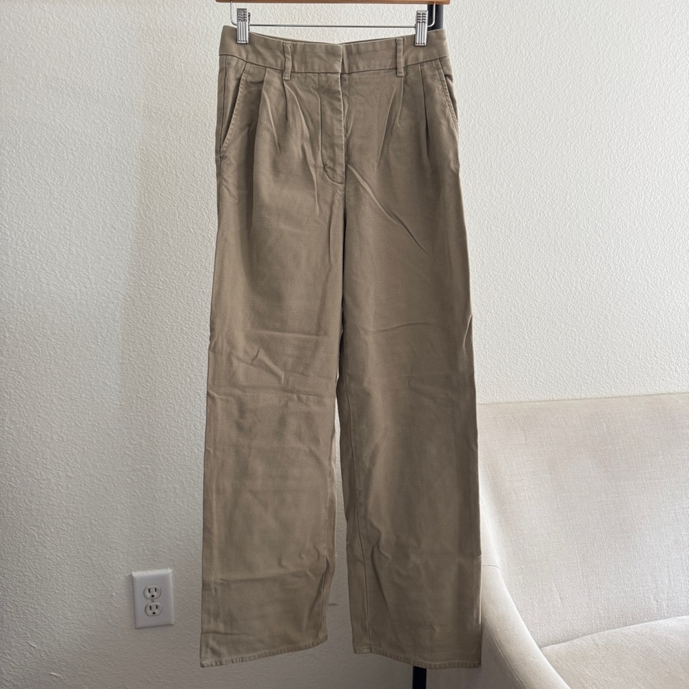 Aritzia khaki trousers